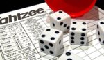 Hasbro Gaming Yahtzee - Image 2